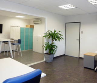 Open Space  5 postes Coworking  Coulounieix-Chamiers 24660 - photo 1